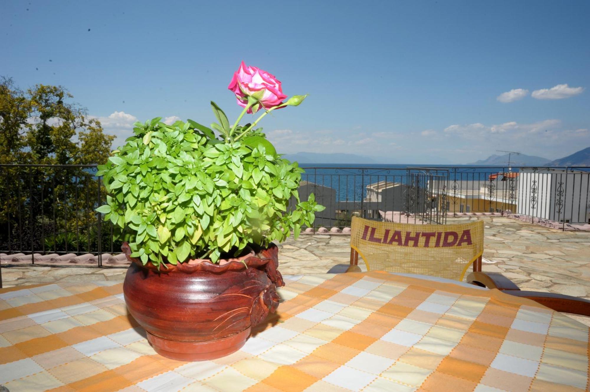 Iliahtida Apartments ロビエス 部屋 写真